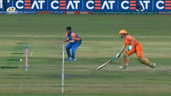 direct-hit-flying-catch-mis-fielding-on-point-6348572436112.Click to read full article.