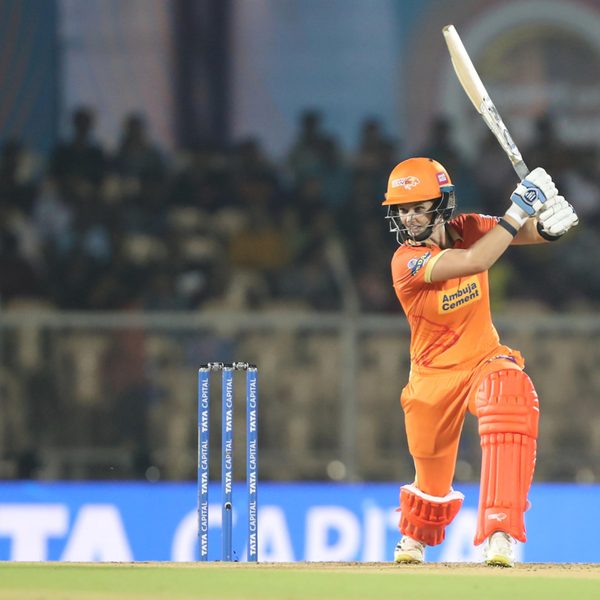 crisp-laura-wolvaardt-gets-going-with-a-cracking-stroke-6322675641112.Click to read full article.