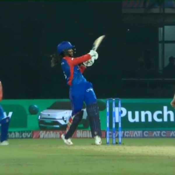 4-6-6-jemimah-takes-the-attack-to-nat-sciver-brunt-6348273344112.Click to read full article.