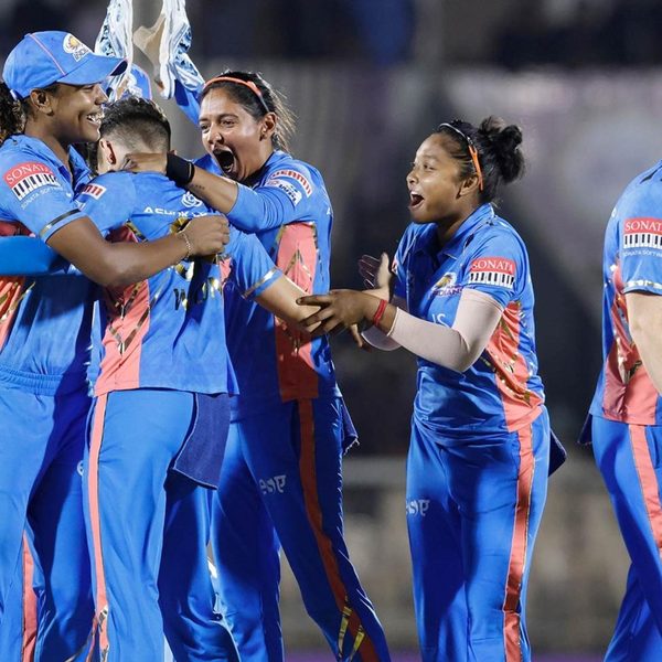 6-4-w-0-w-4-issy-wong-dismisses-shafali-capsey-in-a-roller-coaster-2nd-over-6323383854112.Click to read full article.