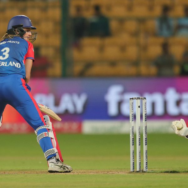 sharp-quick-superb-reflexes-mooneys-splendid-catch-6369307459112.Click to read full article.