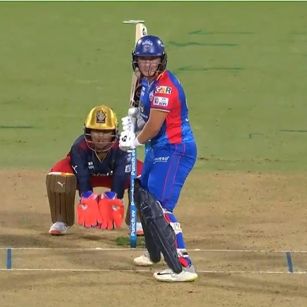 welcome-to-wpl-capsey-welcomes-de-klerk-with-a-massive-six-6347932924112.Click to read full article.