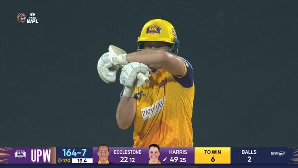 sensational-finish-harris-smashes-6-4-4-6-to-win-it-for-up-warriorz-in-last-over-6321842783112.Click to read full article.