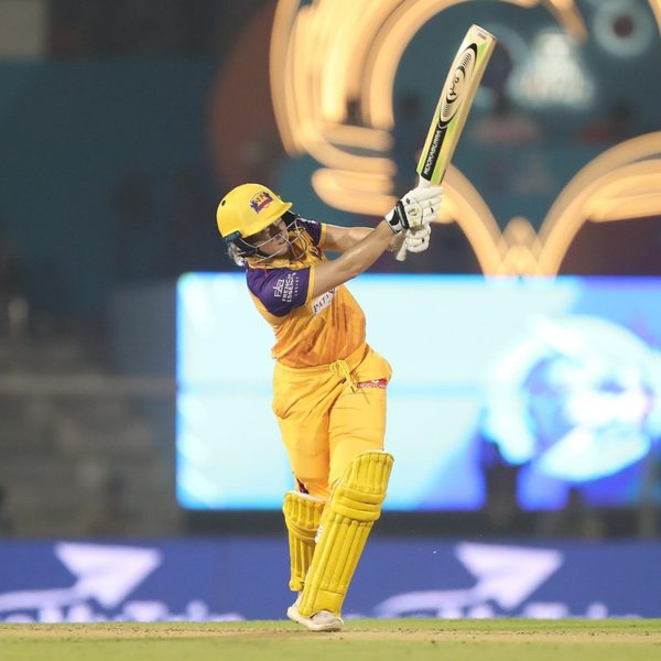 wpl-upw-vs-mi-match-10-hat-trick-of-fours-healy-takes-on-ishaque-6322433851112.Click to read full article.