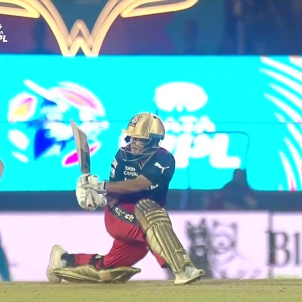 4-6-kanika-ahuja-takes-the-attack-to-amelia-kerr-6321978114112.Click to read full article.