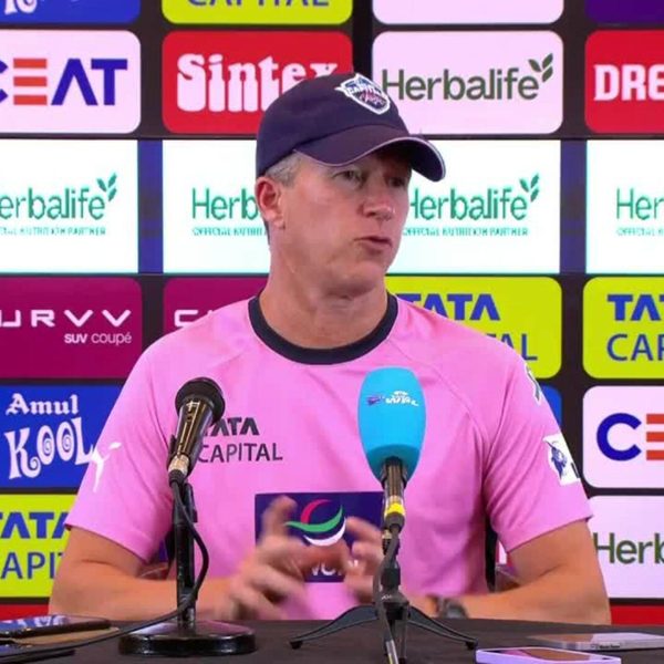 harmanpreet-kaurs-innings-was-the-difference-between-the-two-sides-jonathan-batty-6370090975112.Click to read full article.