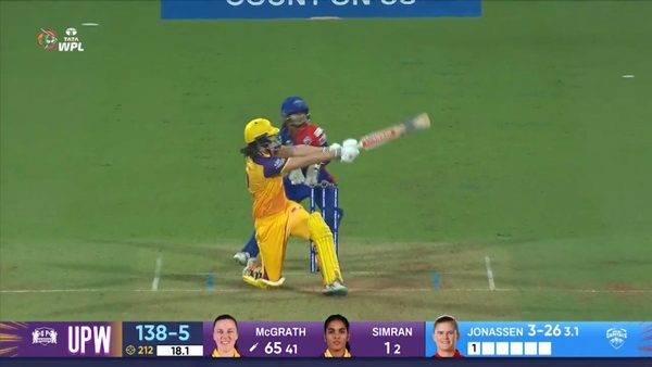 m05--upw-vs-dc-tahlia-mcgrath-six-6322088802112.Click to read full article.