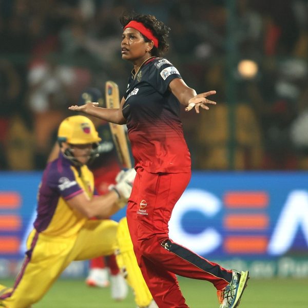 fantastic-five-asha-shobana-lights-up-bengaluru-with-522-6347566836112.Click to read full article.