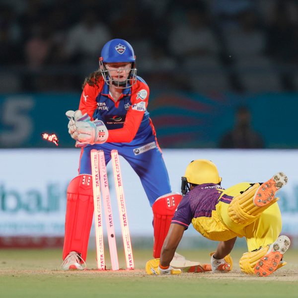 stumping-x-2-sarah-bryces-lightning-fast-glove-work-6369047543112.Click to read full article.