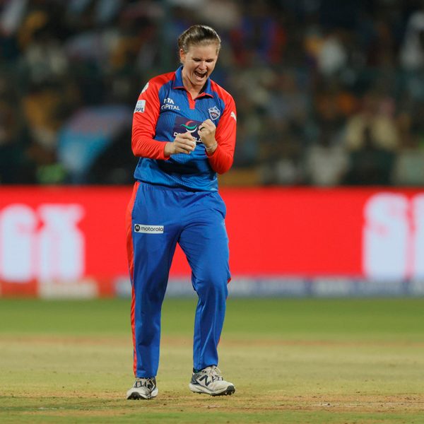 jess-jonassen-sparkles-with-325-6369445661112.Click to read full article.