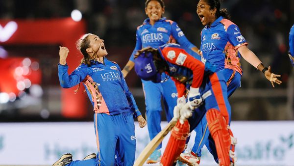 googly-outfox-caught-bowled-kerr-does-it-all-by-herself-6370082406112.Click to read full article.