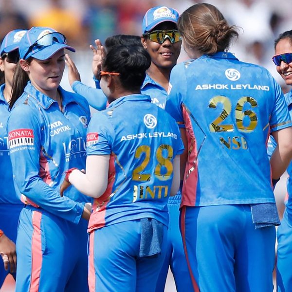 rocket-throw-kazi-bhatia-combine-to-run-out-sophie-devine-6323015363112.Click to read full article.