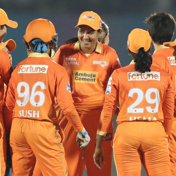 splendid-run-out-ashwani-kumaris-direct-hit-sends-back-kapp-6322687266112.Click to read full article.