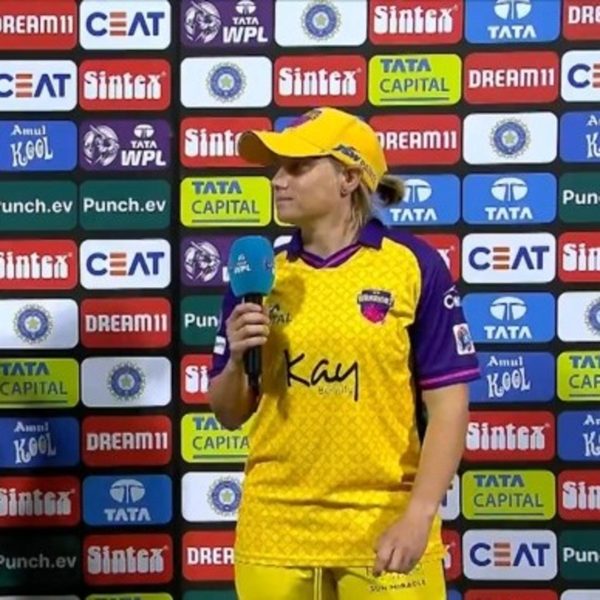 wpl-upw-vs-gg-m8onairpresentation-6348013006112.Click to read full article.