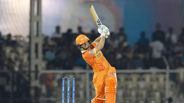 m16--rcb-vs-gg-ashleigh-gardner-six-6322849670112.Click to read full article.