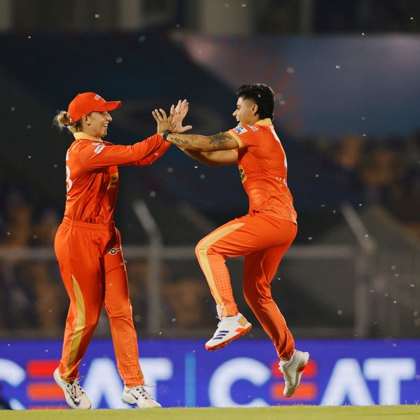 fielding-brilliance-gardner-pulls-off-fantastic-direct-hit-run-out-6369842029112.Click to read full article.