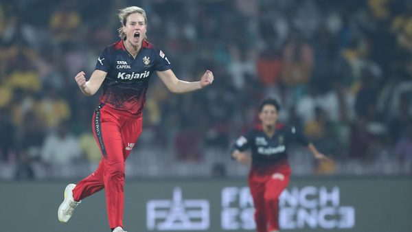 perry-3-wicket-pkg-6322619183112.Click to read full article.