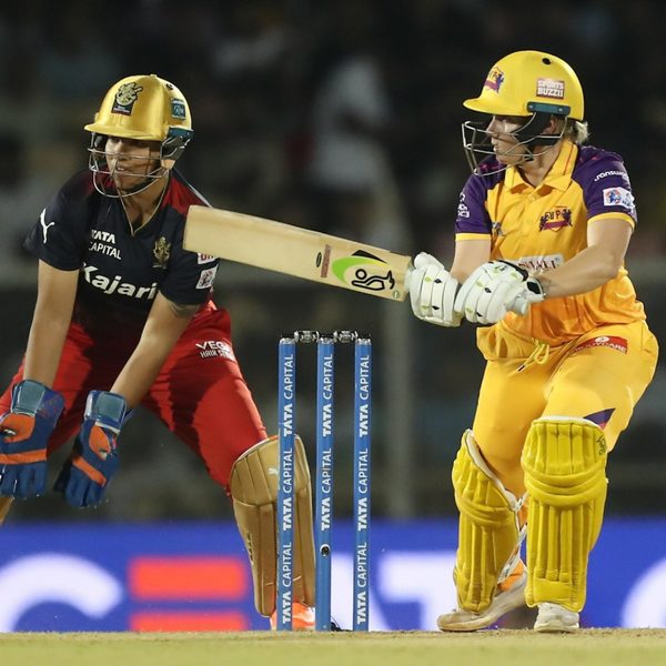 healy-nails-the-reverse-sweep-to-perfection-6322293252112.Click to read full article.