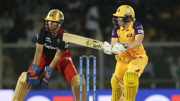 healy-nails-the-reverse-sweep-to-perfection-6322293252112.Click to read full article.