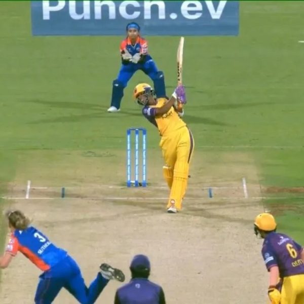 4-x-2-shweta-sehrawats-powerful-strikes-to-the-fence-6347684577112.Click to read full article.