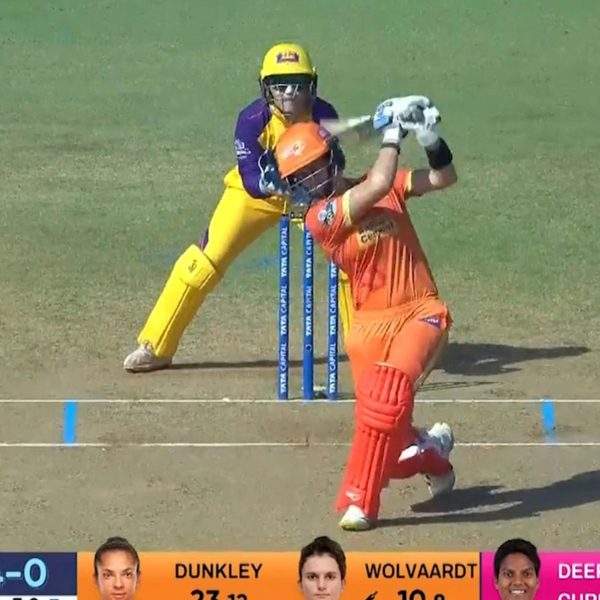 m17---gg-vs-upw-laura-wolvaardt-six-6322963906112.Click to read full article.