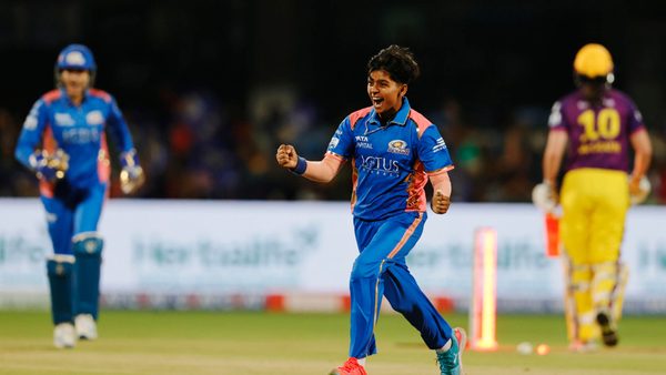 double-damage-sanskriti-gupta-dismisses-vrinda-mcgrath-in-same-over-6369346475112.Click to read full article.