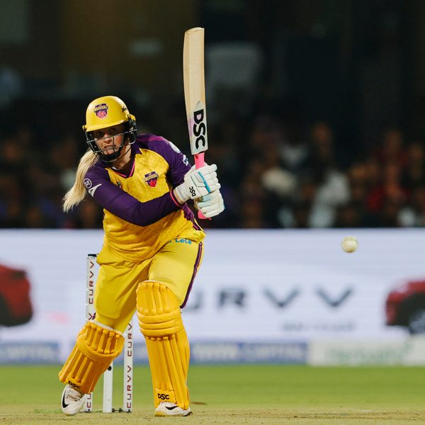 last-over-drama-6641-run-out-causes-a-tie-a-super-over-6369266266112.Click to read full article.