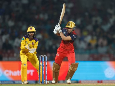 elegant-strokes-mandhana-threads-the-gaps-6387610434112.Click to read full article.