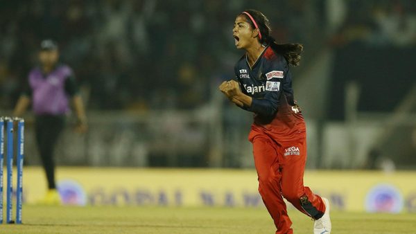 6-4-w-shreyanka-patils-brilliant-comeback-to-remove-dukley-6322155208112.Click to read full article.