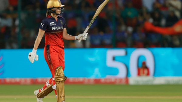 in-form-ellyse-perry-showcases-her-class-again-6369483046112.Click to read full article.