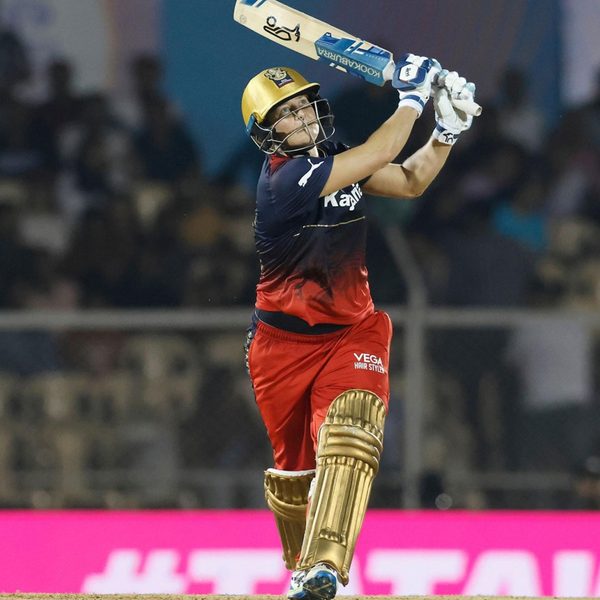 tonked-sophie-devine-smashes-longest-six-of-the-tournament-6322860797112.Click to read full article.