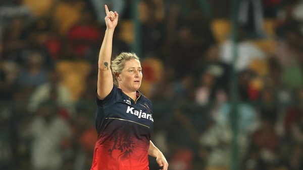 4-4-w-devine-bounces-back-hard-to-dismiss-yastika-6348086692112.Click to read full article.