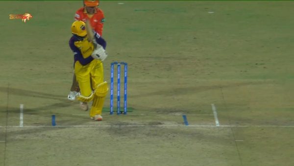 double-nutmeg-the-strangest-four-youll-ever-see-6348679299112.Click to read full article.