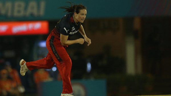 megan-schutt-starts-off-with-an-excellent-maiden-6322153032112.Click to read full article.