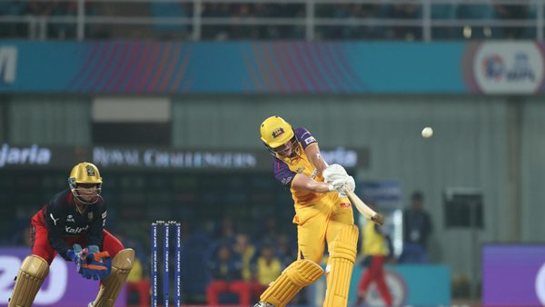 64-grace-harris-capitalises-after-richa-ghosh-misses-a-stumping-6322617346112.Click to read full article.