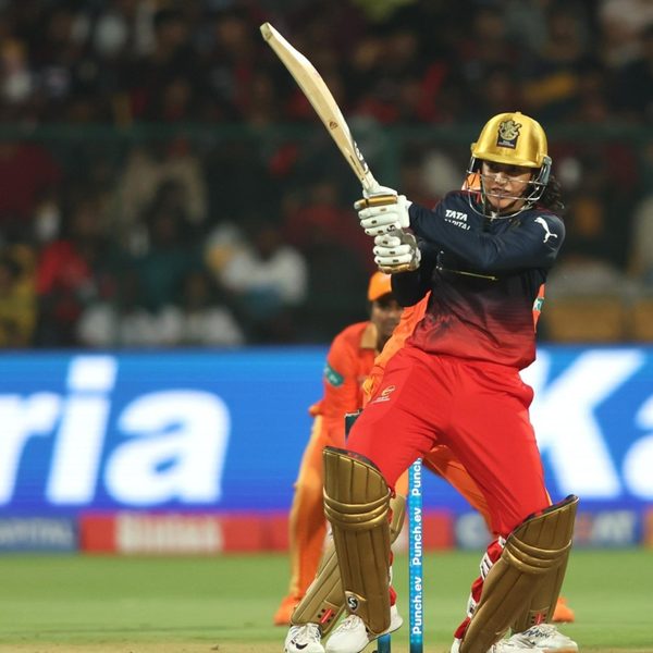 off-the-blocks-in-style-ft-smriti-mandhana-6347759738112.Click to read full article.