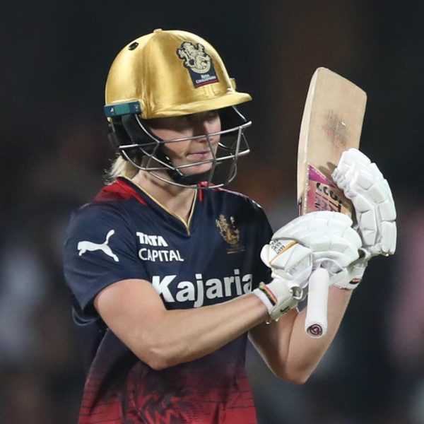 ellyse-perrys-scintillating-5837-6348215150112.Click to read full article.