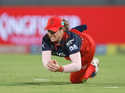 fantastic-catch-de-klerk-displays-athleticism-6388490711112.Click to read full article.