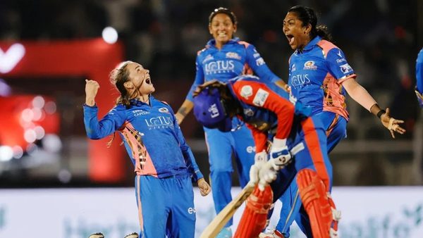 googly-outfox-caught-bowled-kerr-does-it-all-by-herself-6370082406112.Click to read full article.