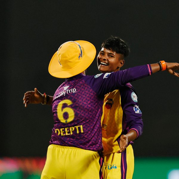 dream-ball-dream-maiden-wpl-wicket-ft-kranti-goud-6369190612112.Click to read full article.