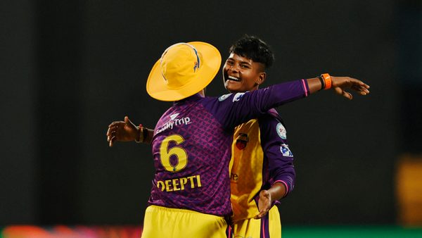 dream-ball-dream-maiden-wpl-wicket-ft-kranti-goud-6369190612112.Click to read full article.