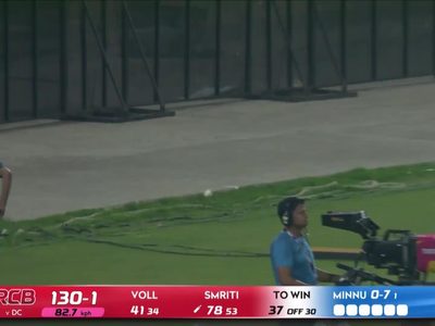 six-match-11-delhi-capitals-vs-royal-challengers-bengaluru-wpl-2026-smriti-mandhana-six-6387867237112.Click to read full article.