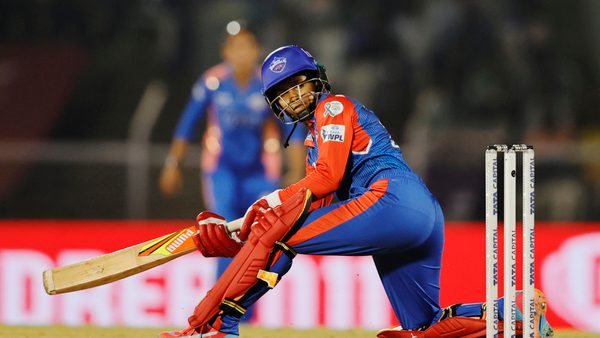 nikki-prasad-provides-late-fight-with-2523-6370084324112.Click to read full article.