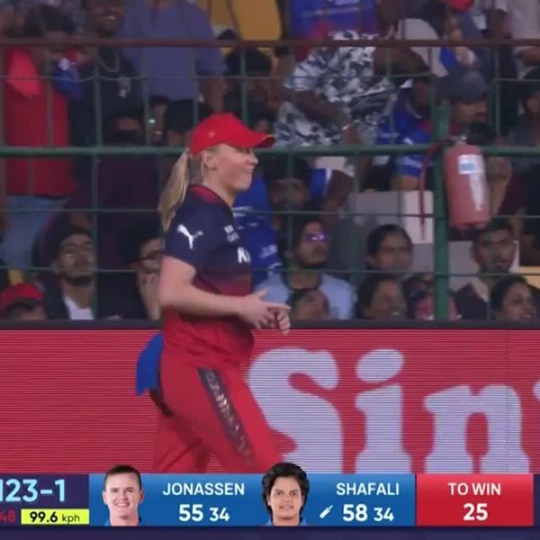 six-match-14-royal-challengers-bengaluru-vs-delhi-capitals-wpl-2025-shafali-verma-six-6369488356112.Click to read full article.