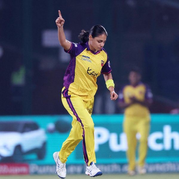 timber-saima-thakor-cleans-up-the-set-harmanpreet-kaur-6348396284112.Click to read full article.