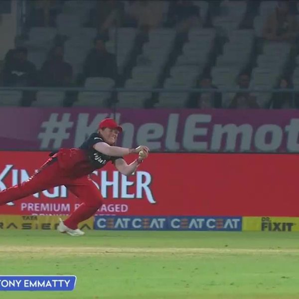 fantastic-catch-de-klerk-displays-athleticism-6388490711112.Click to read full article.