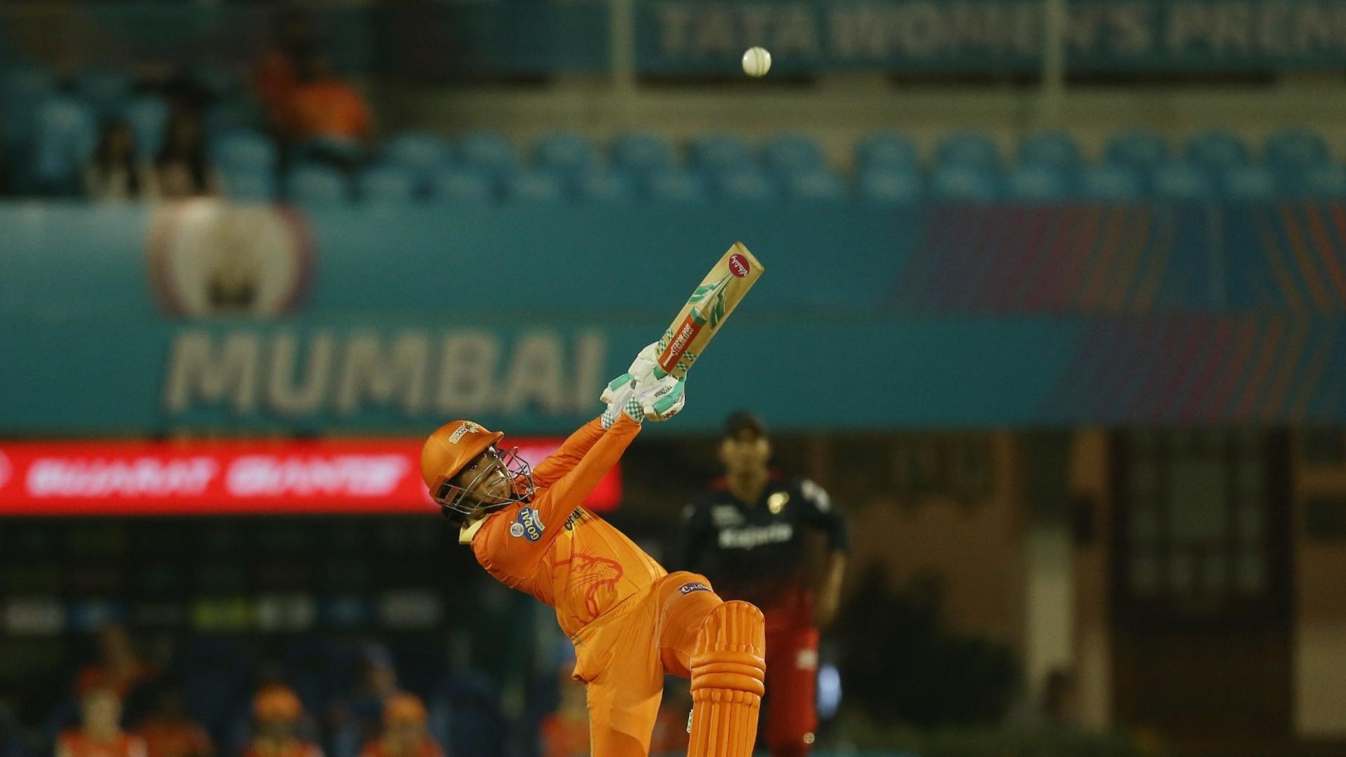 tonked-dunkley-goes-big-and-how-6322152566112.Click to read full article.