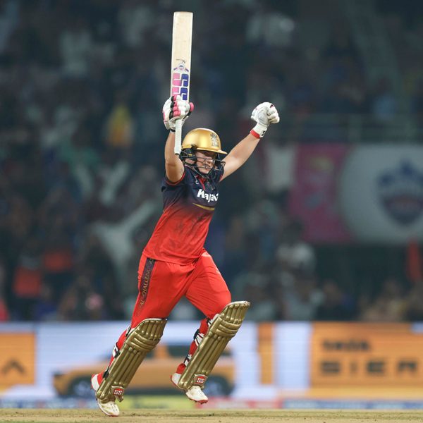 clutch-nadine-de-klerks-stunning-6344-in-the-chase-6387483896112.Click to read full article.