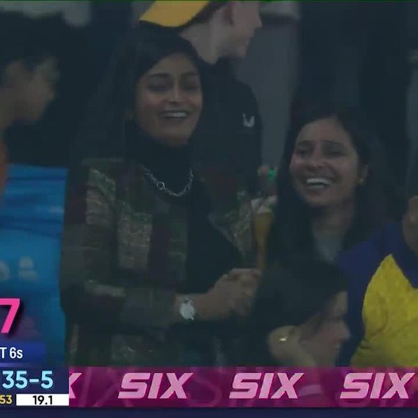 m18---gg-vs-upw-deepti-sharma-six-6348681370112.Click to read full article.