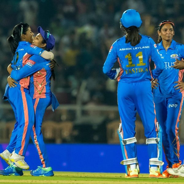 double-strike-saika-ishaque-gets-alyssa-healy-tahlia-mcgrath-6322437441112.Click to read full article.